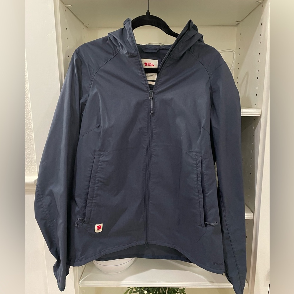 NWOT Women’s Fjallraven jacket
